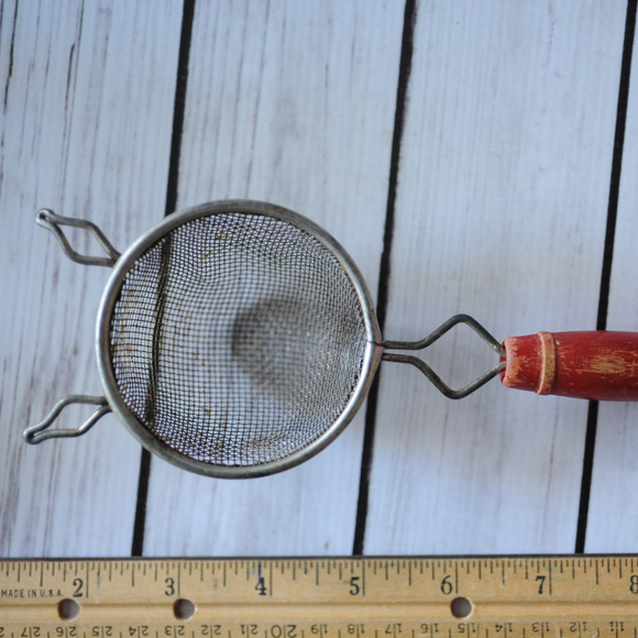 old antique vintage tea strainer mesh colander sieve red handle - Picture 4 of 8